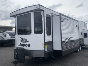 2024 JAYCO JAY FLIGHT BUNGALOW 40LOFT DESTINATION TRAILER