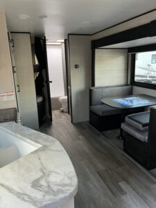 2023 JAYCO JAY FLIGHT 267BHS