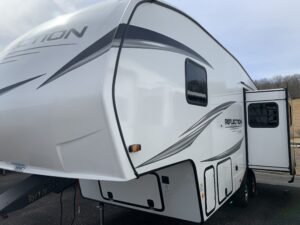 2019 KEYSTONE SUMMERLAND 1750RD