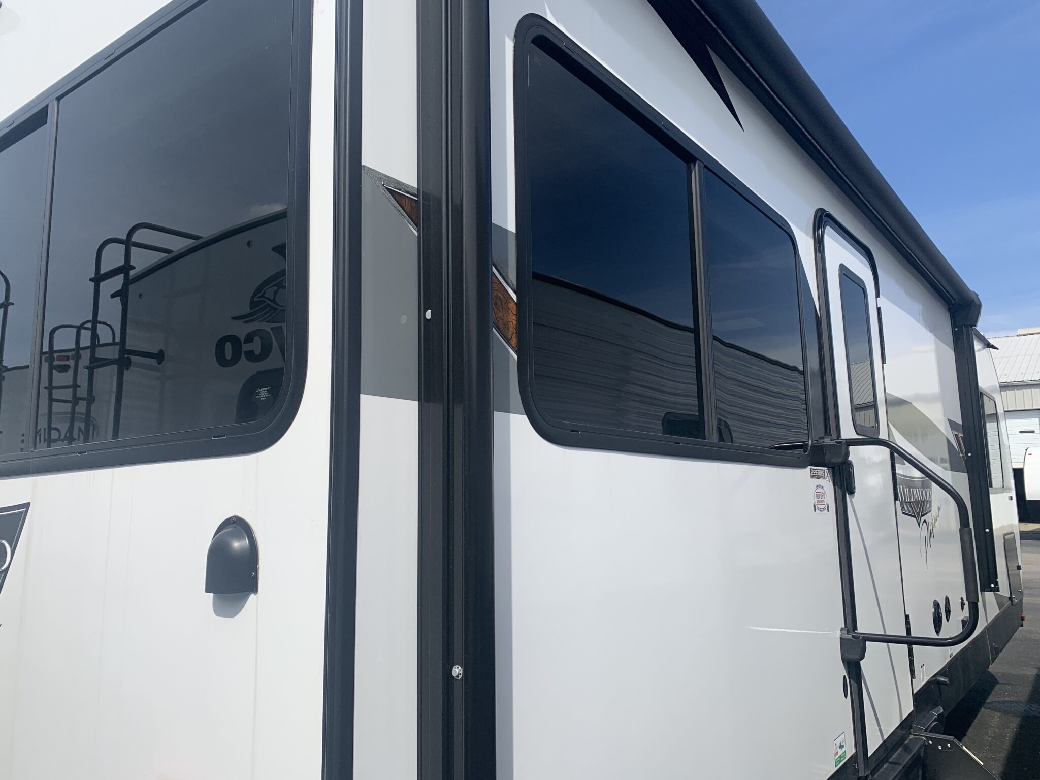 2024 FOREST RIVER WILDWOOD 22ERASX Roy's RV Supercenter in West Virginia