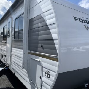 2025 FOREST RIVER WILDWOOD 32BHDS