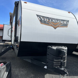 2022 FOREST RIVER WILDWOOD 31KQBTS