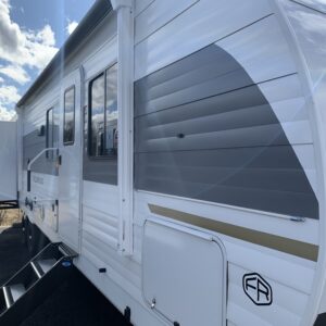2025 FOREST RIVER WILDWOOD 31KQBTS