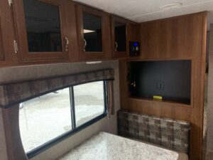 2017 PRIME TIME AVENGER 26BH