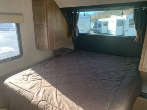 2017 LIVIN LITE (FORD) 30DBD TOY HAULER