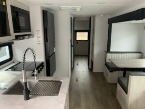 2025 PALOMINO PUMA 305BHCE CAMPING EDITION