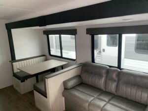 2025 PALOMINO PUMA 305BHCE CAMPING EDITION