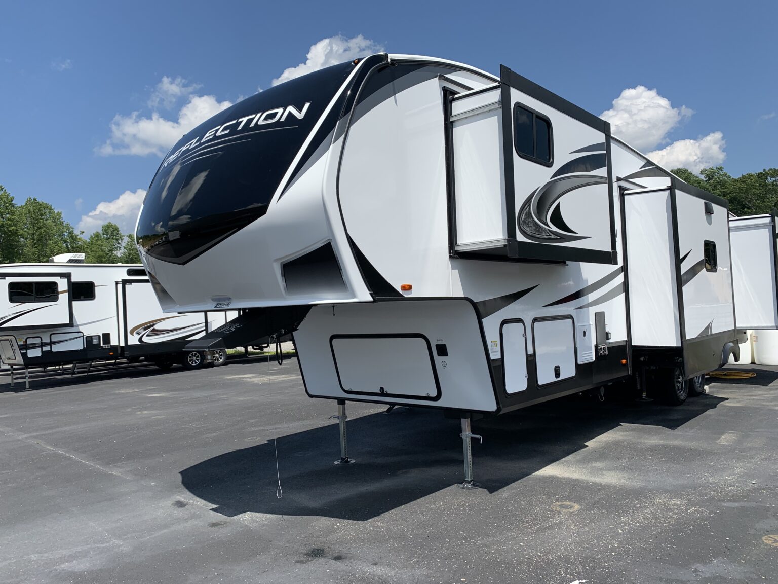 2023 GRAND DESIGN REFLECTION 311BHS 5TH WHEEL Roy's RV Supercenter in