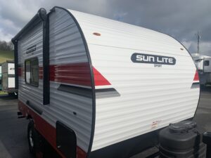 2024 SUNSET PARK RV SUN LITE 16BH (WHITE/RED)