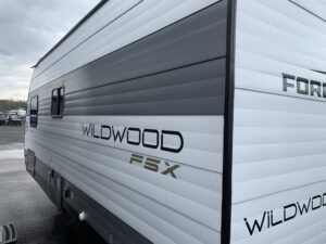 2025 FOREST RIVER WILDWOOD 174DBLE