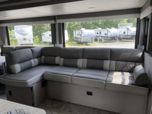 2023 FOREST RIVER WILDWOOD X-LITE 263BHXL