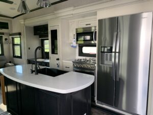 2023 JAYCO PINNACLE 36SSWS 5TH WHEEL