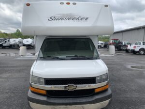 2014 FOREST RIVER SUNSEEKER 2300 CLASS C MOTORHOME