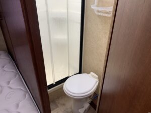 2014 FOREST RIVER SUNSEEKER 2300 CLASS C MOTORHOME