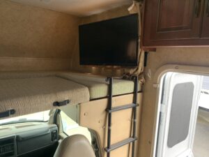 2014 FOREST RIVER SUNSEEKER 2300 CLASS C MOTORHOME