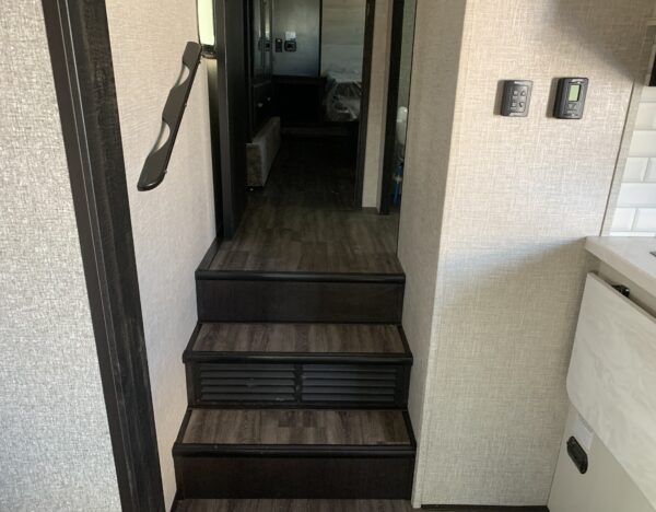 2023 JAYCO SEISMIC 359TH 5TH WHEEL TOY HAULER