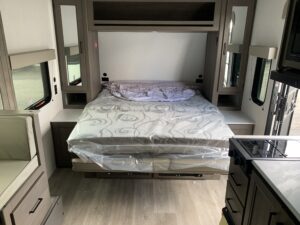 2025 GRAND DESIGN TRANSCEND 161BH
