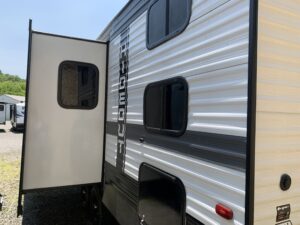 2023 KEYSTONE HIDEOUT 26BHS