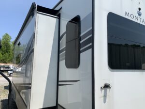 2022 KEYSTONE MONTANA 3781RL 5TH WHEEL