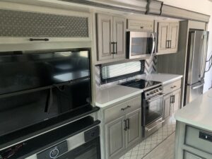 2022 KEYSTONE MONTANA 3781RL 5TH WHEEL