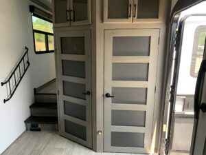 2022 KEYSTONE MONTANA 3781RL 5TH WHEEL