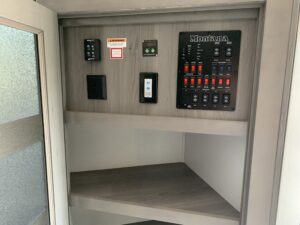 2022 KEYSTONE MONTANA 3781RL 5TH WHEEL