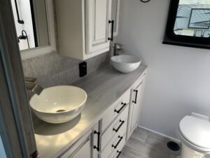 2022 KEYSTONE MONTANA 3781RL 5TH WHEEL