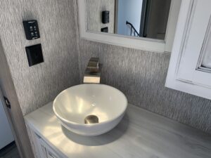 2022 KEYSTONE MONTANA 3781RL 5TH WHEEL