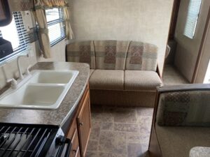 2012 KEYSTONE HIDEOUT 23RB