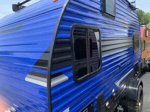 2026 SUNSET PARK SUNRAY 149 (BLUE/BLACK) SPORT PACKAGE