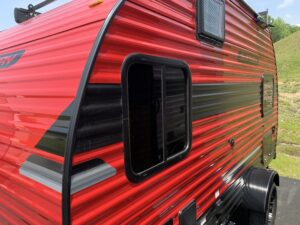 2026 SUNSET PARK SUNRAY 149 (RED/BLACK) SPORT PACKAGE