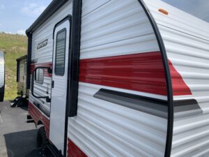 2026 SUNSET PARK SUNLITE LTD 13BH (WHITE/RED)