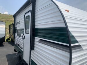 2026 SUNSET PARK SUNLITE LTD 13BH (WHITE/GREEN)