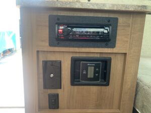 2017 FOREST RIVER ROCKWOOD 213A HARD WALL POP-UP