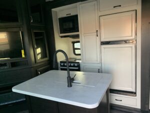 2023 JAYCO SEISMIC 405 5TH WHEEL TOY HAULER