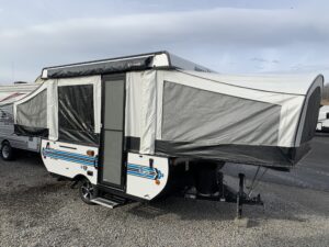 2017JAYCO JAY SPORT 10SD W/ A/C AND POWER LIFT