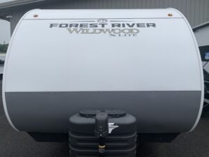 2025 FOREST RIVER WILDWOOD 25ICE