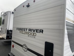 2025 FOREST RIVER WILDWOOD 25ICE