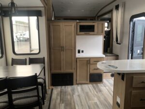 2023 FOREST RIVER SABRE 37FLL 5TH WHEEL