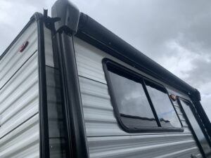 2025 PALOMINO PUMA 122BHCE CAMPING EDITION