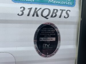 2021 FOREST RIVER WILDWOOD 31KQBTS