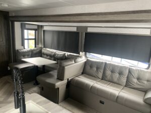 2021 FOREST RIVER WILDWOOD 31KQBTS