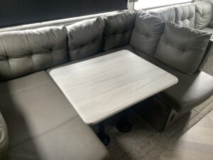 2021 FOREST RIVER WILDWOOD 31KQBTS