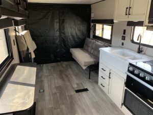 2023 JAYCO JAY FLIGHT 265TH TOY HAULER