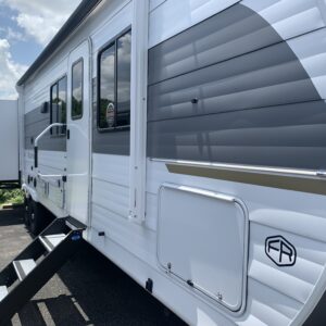 2025 FOREST RIVER WILDWOOD 31KQBTS