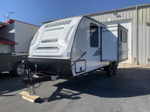 2022 WINNEBAGO MICRO MINNIE 2306BHS
