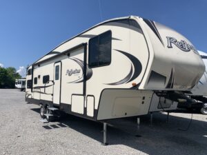 2018 GRAND DESIGN REFLECTION 290BH 5TH WHEEL