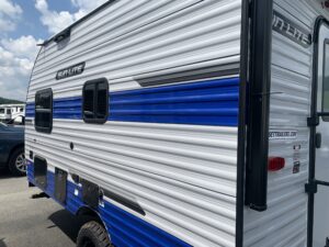2026 SUNSET PARK RV SUNLITE 16BH (GREY/BLUE)