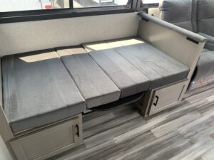 2025 JAYCO JAY FEATHER 30RKB