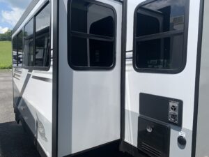 2025 JAYCO JAY FEATHER 27MK